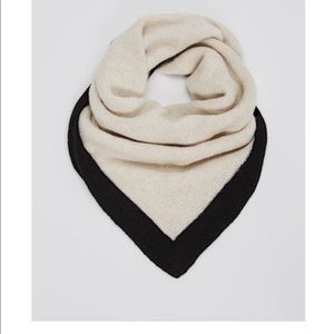 REFORMATION DORA SCARF 100% ALPACA